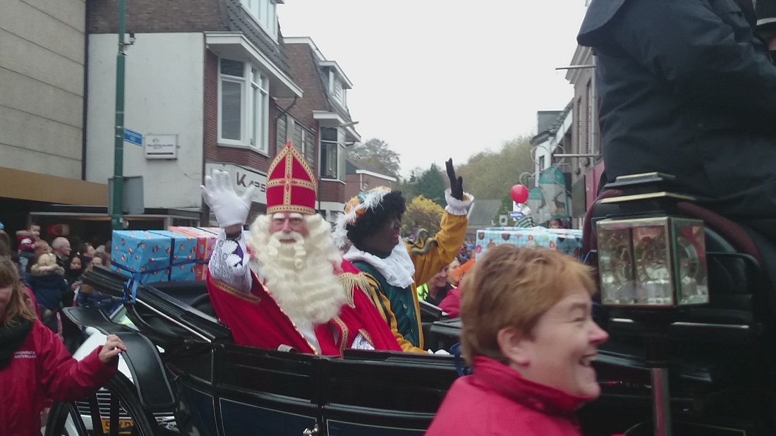 A chegada do Sinterklaas - O "Papai Noel" holandês